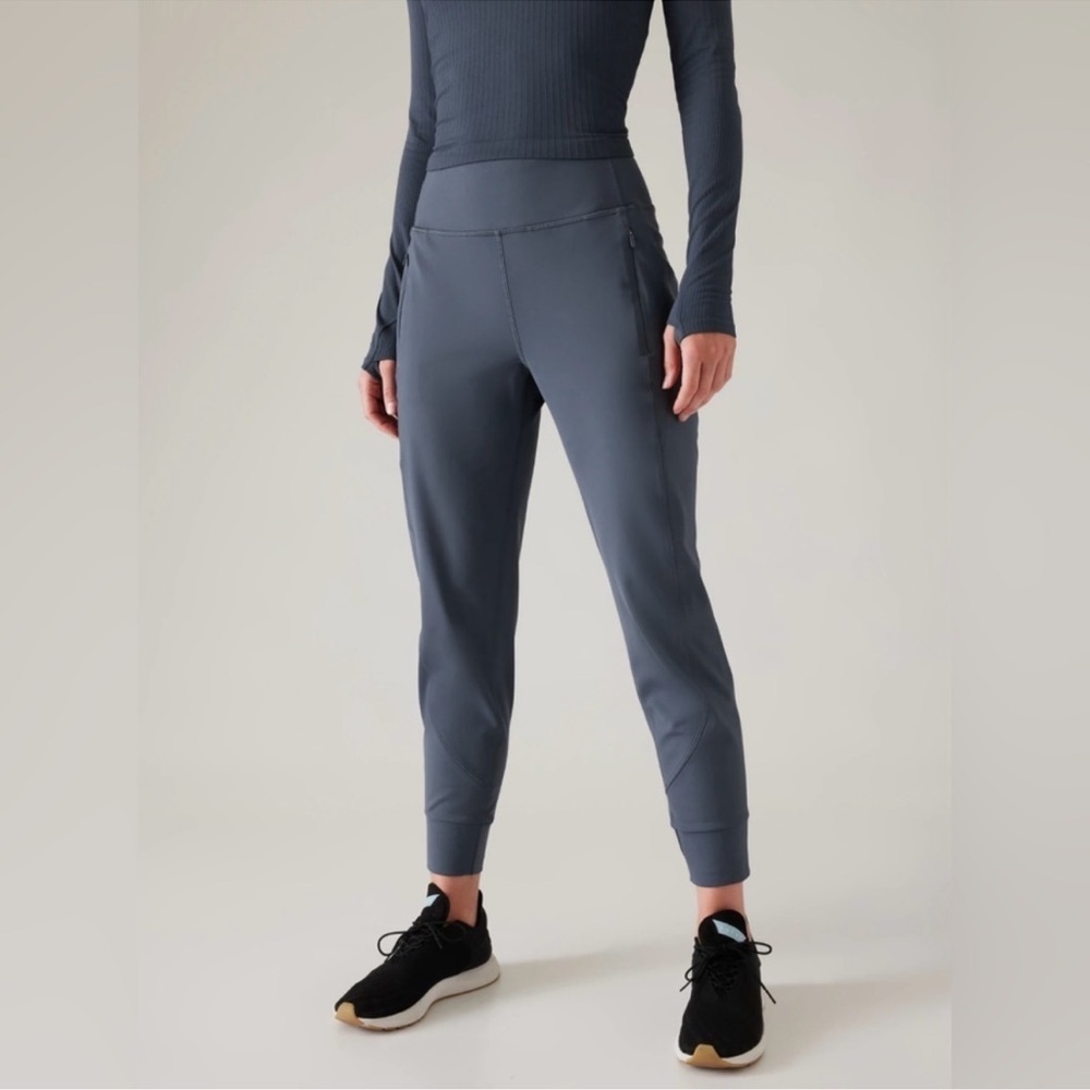 Athleta Ranier joggers - S granite blue